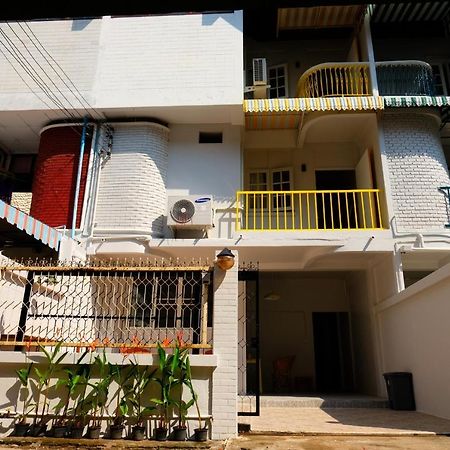 Float'S House Apartamento Chiang Mai Exterior foto